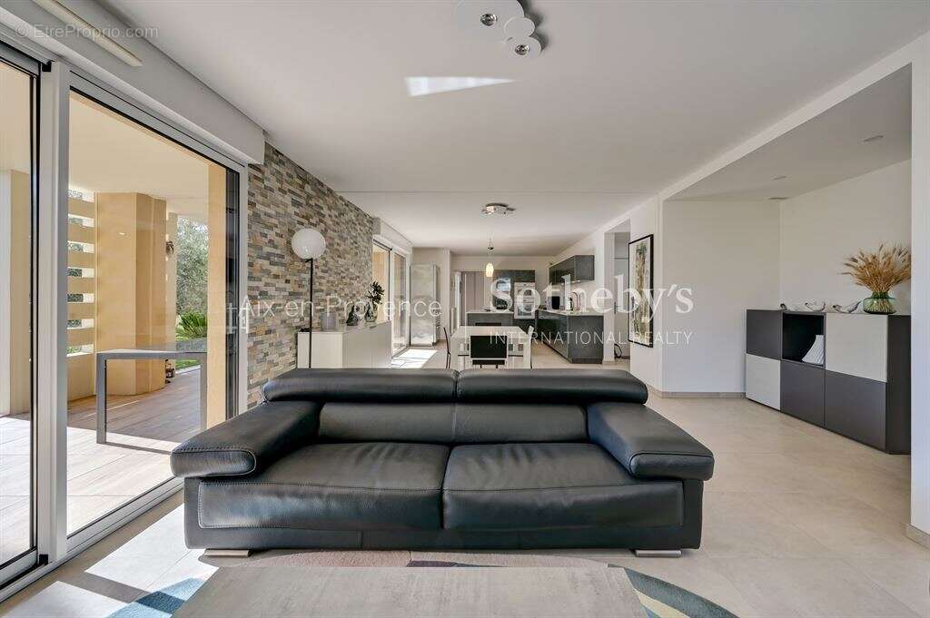 Appartement centre ville terrasse /jardin/garage - photo 15