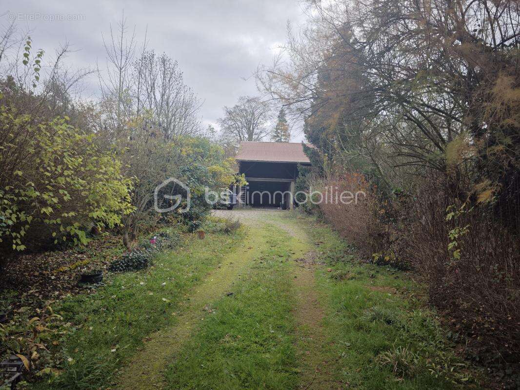 Maison à LONGNY-AU-PERCHE
