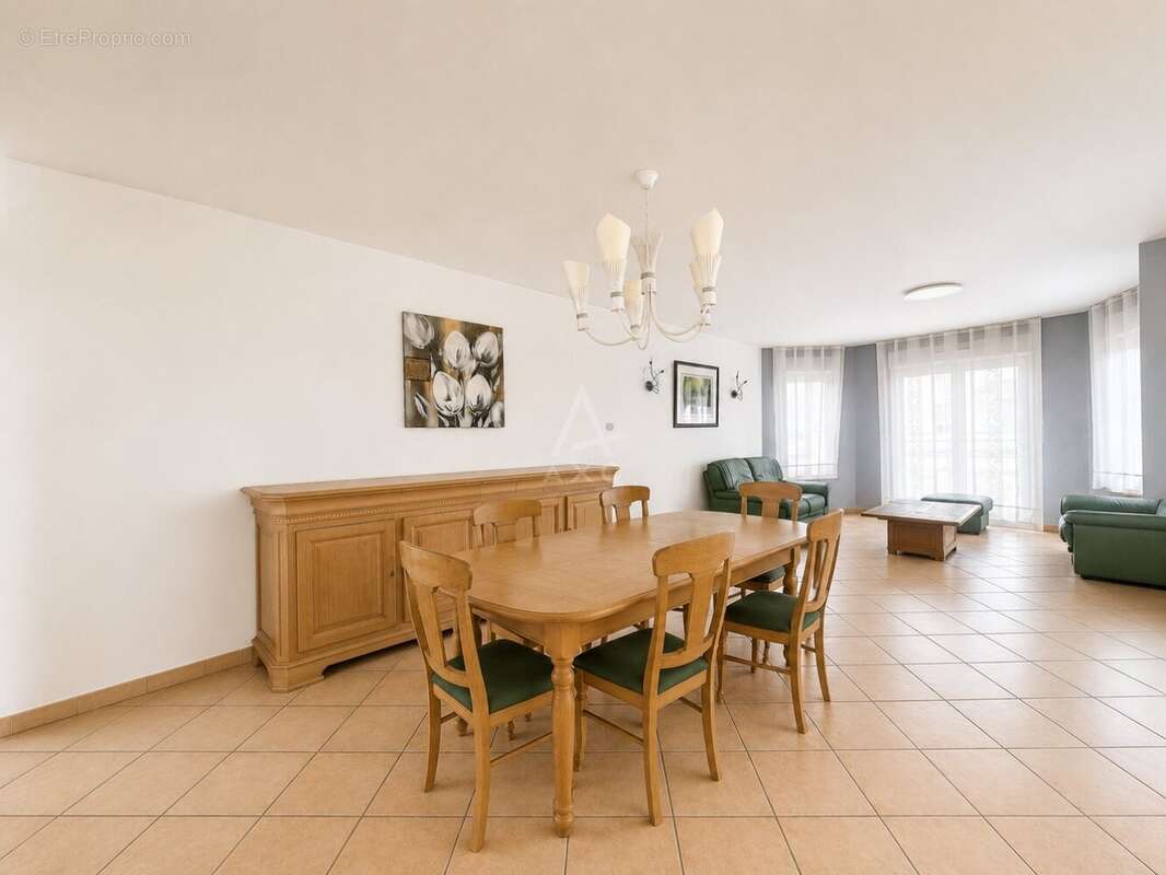 Maison 4 chambres avec piscine - photo 4