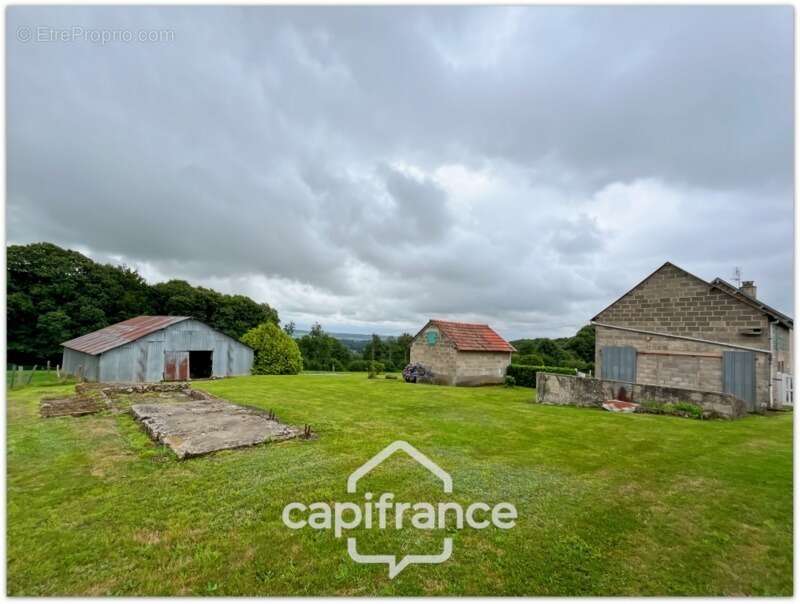 Maison de 71 m², garage, dépendances , terrain de 12234m² - photo 4