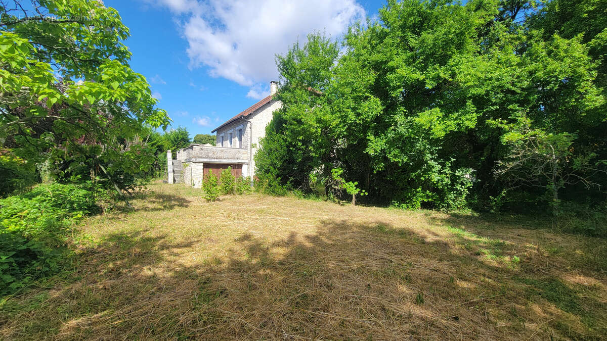 Maison à BRAY-SUR-SEINE