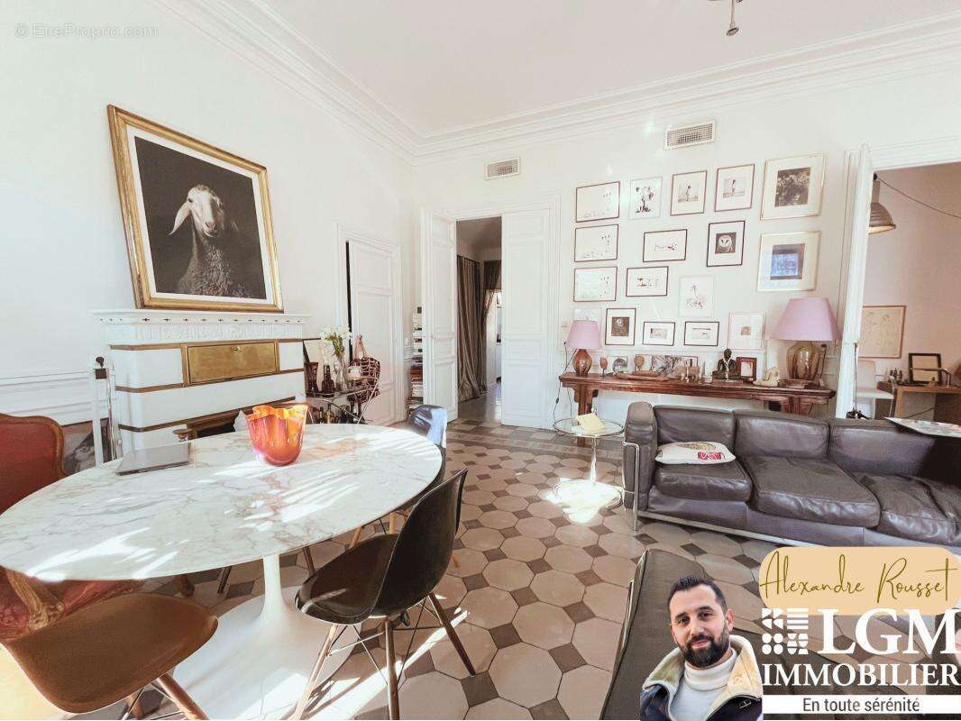 Appartement à NIMES