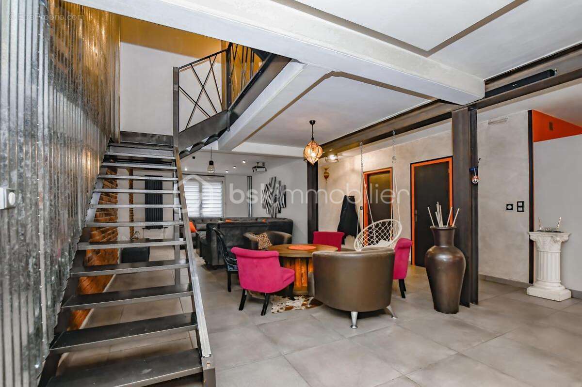 Une maison familiale d'exception, prête à accueillir vos plus beaux projets - photo 7