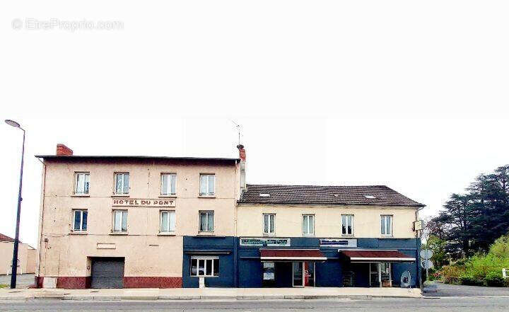 Appartement à BELLERIVE-SUR-ALLIER
