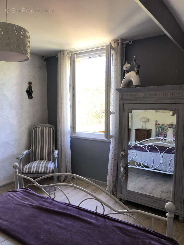 Maison à LA CROISILLE-SUR-BRIANCE