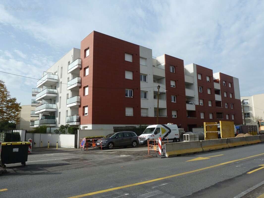 Appartement à BRON