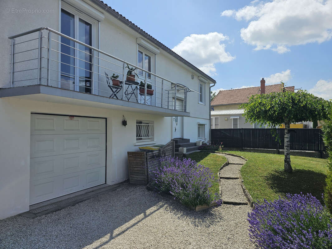 Maison à CLERMONT-FERRAND