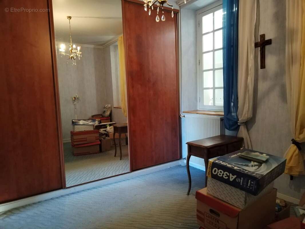 Maison à BUSSY-LE-REPOS