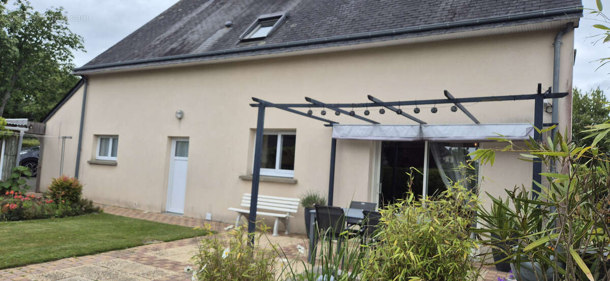 Maison à SOULGE-SUR-OUETTE