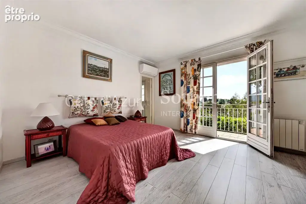 Côte d’Azur - Villa familiale 301 m² avec vue mer - Domaine sécurisé proche commodités - photo 13