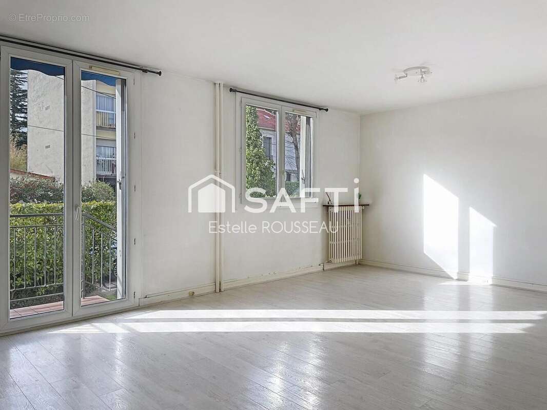 Photo 2 - Appartement à SAINT-MAUR-DES-FOSSES