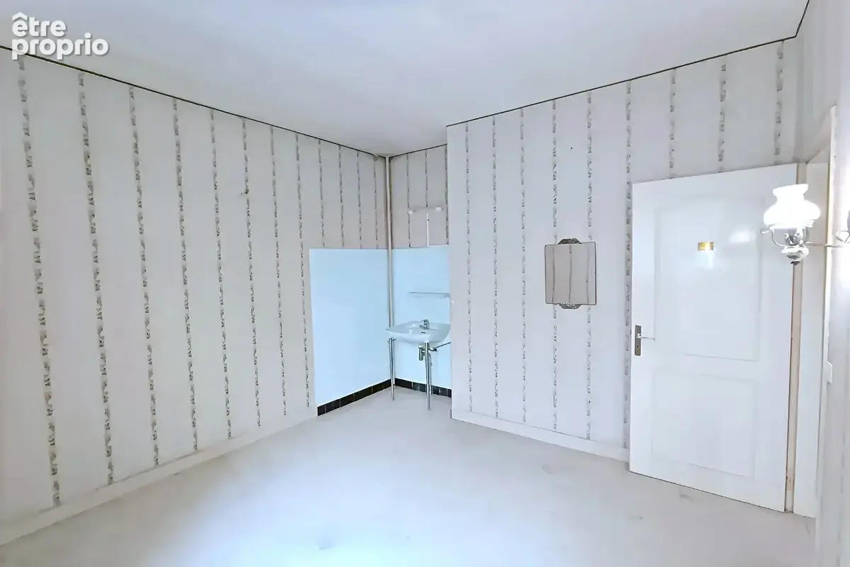 Belle demeure de caractère à Brassac 298 m2 - photo 22