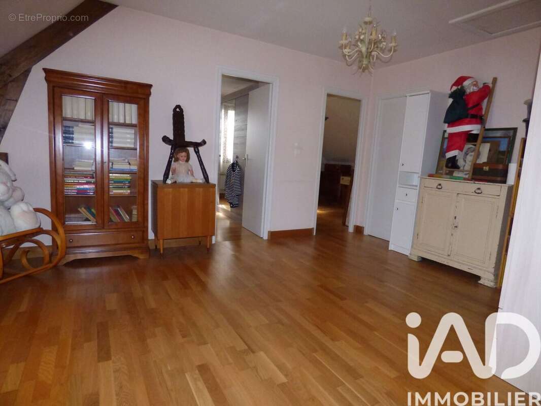 Photo 6 - Maison à LE BREUIL