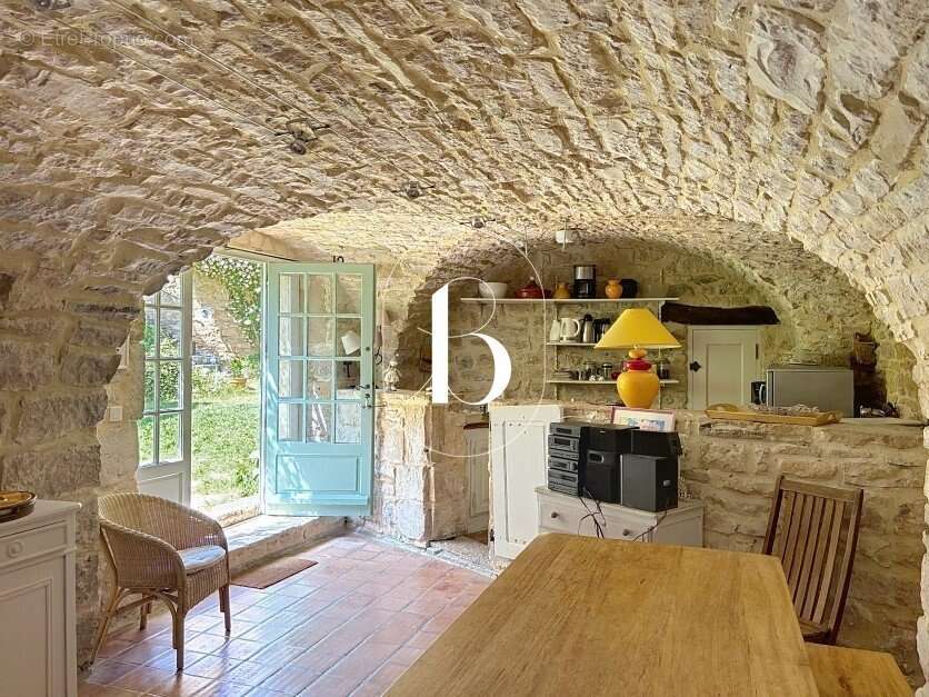 Maison à UZES