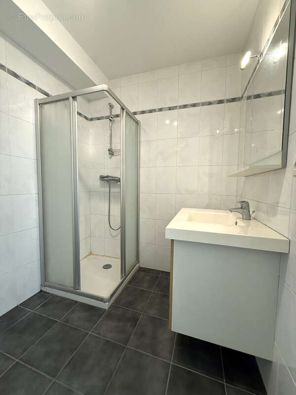 ENTZHEIM - 2 pièces 48m2 cave, parking et garage - photo 7