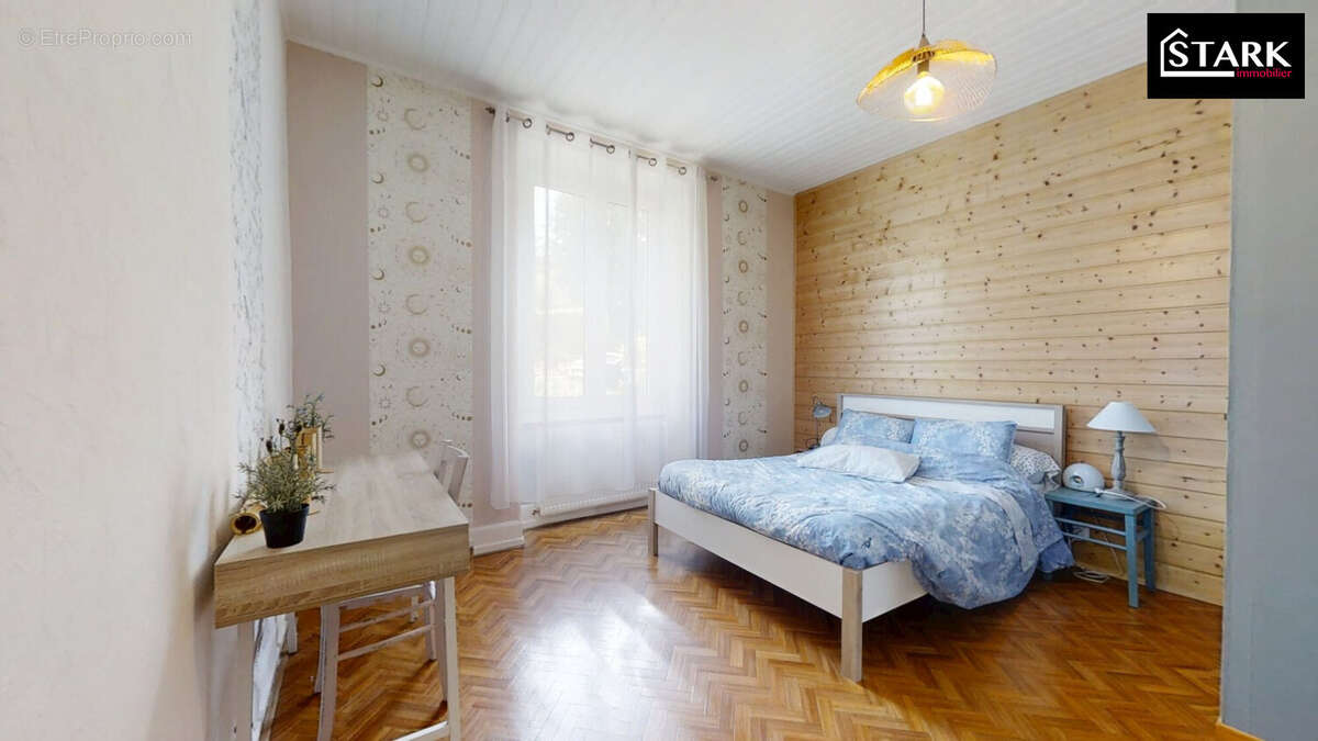 Maison à TAVEY
