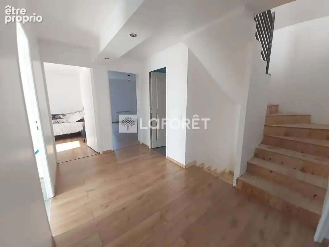 Maison Villemomble 9 pièce(s) 215 m2 - photo 6