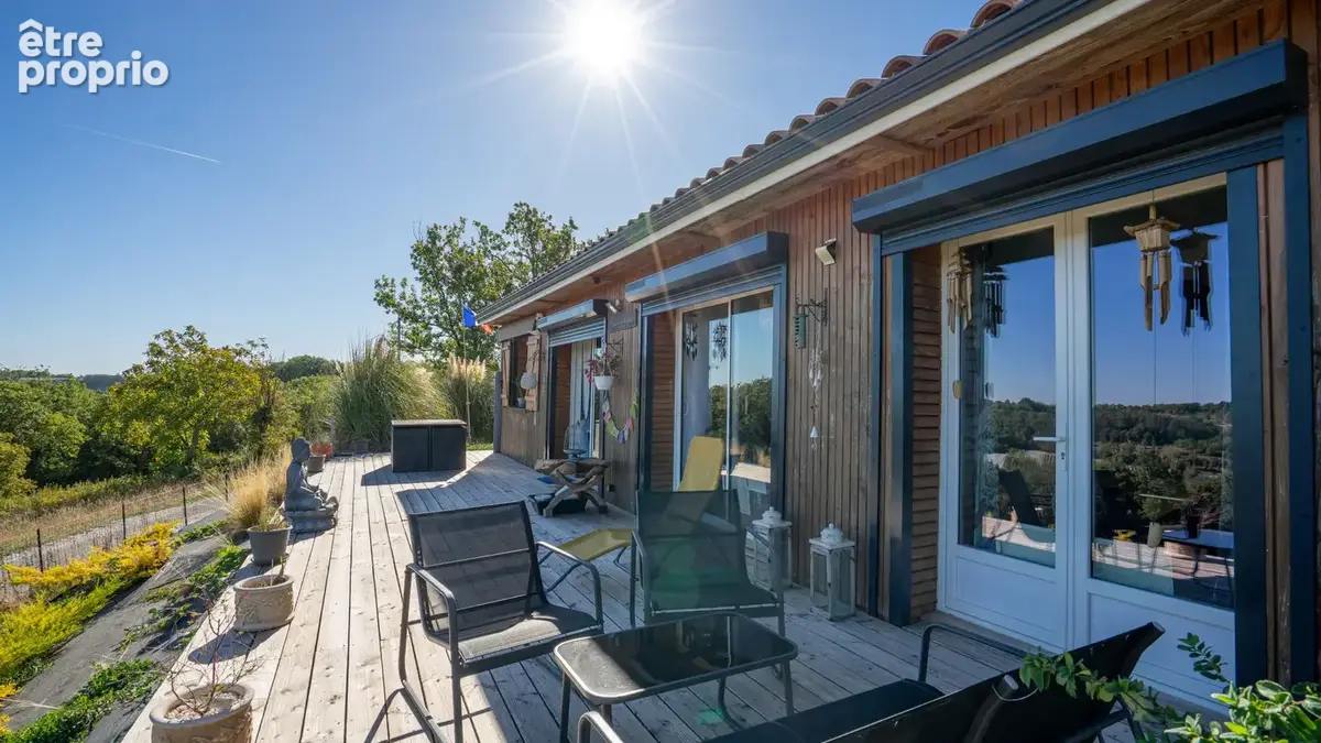Maison en bois de 75 m2 avec un terrain de 2222 m2 composé de 3 chambres, salon/séjour/cuisine de 38 m2 - photo 2