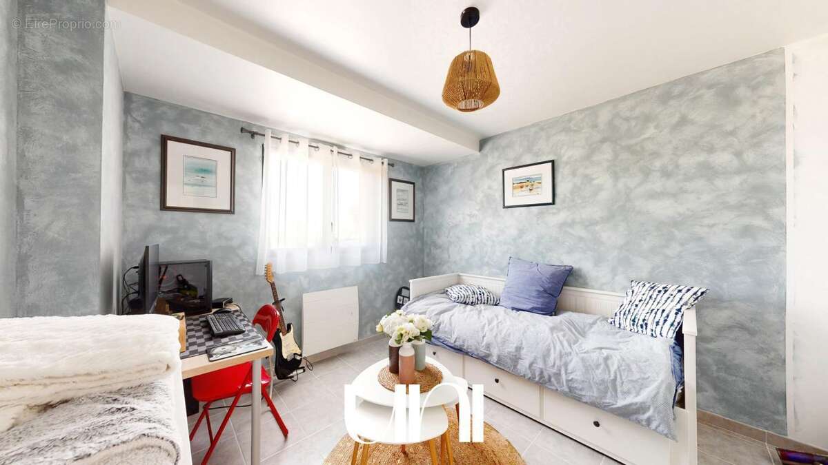 Maison 5 pièces de 115m2 avec garage - Aure Sur Mer - photo 7