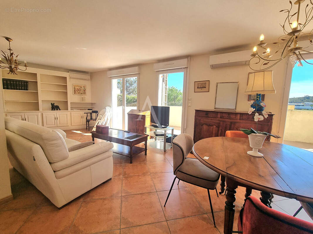 Appartement à MONTREDON-DES-CORBIERES