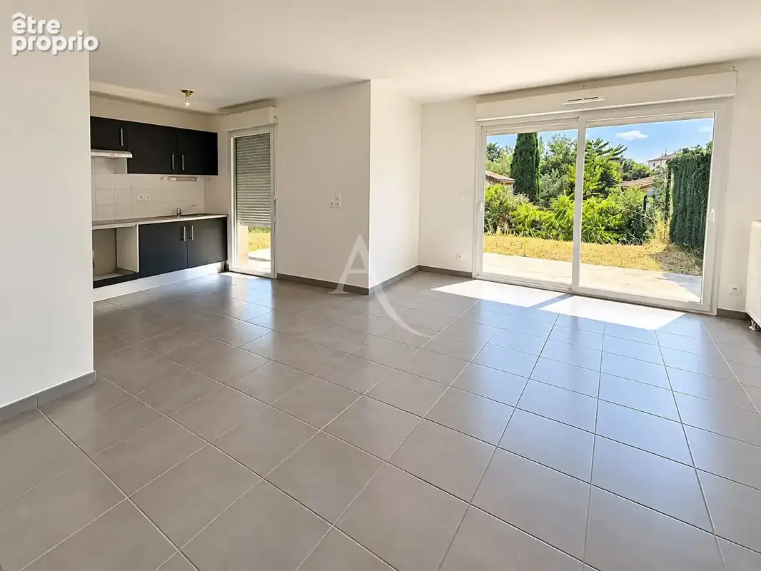 COLOMIERS CENTRE MAISON T5 96m² avec jardin et 2 parkings! - photo 2