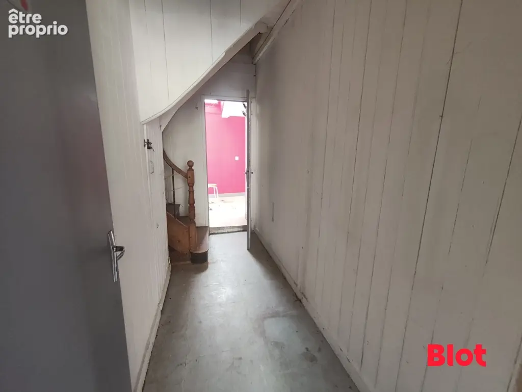 Maison 6 pièces 69 m² à vendre à Guipel (35440) - photo 3