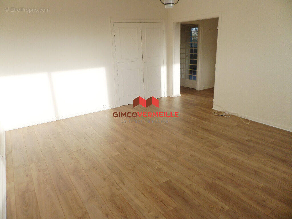 Appartement à VAUCRESSON