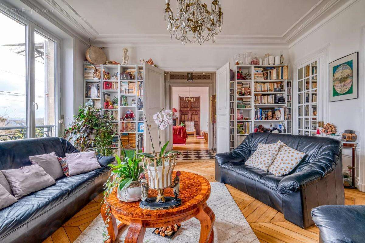 Maison à SAINT-LEU-D&#039;ESSERENT