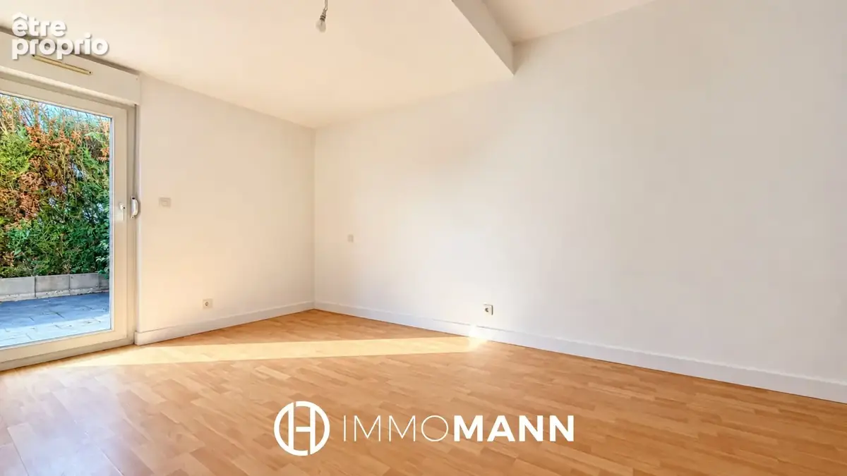 Duplex inversé avec jardin, terrasses, garage et parking - photo 21