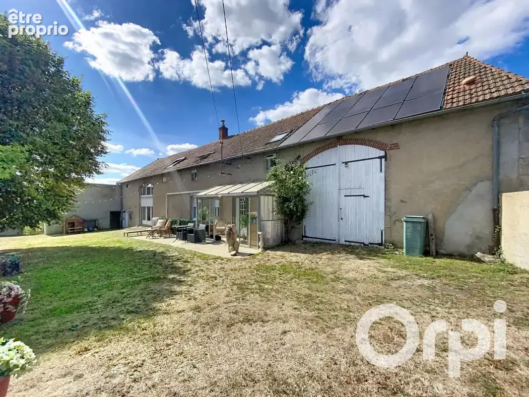 Longère rénovée sur plus de 1700m² de terrain - photo 35