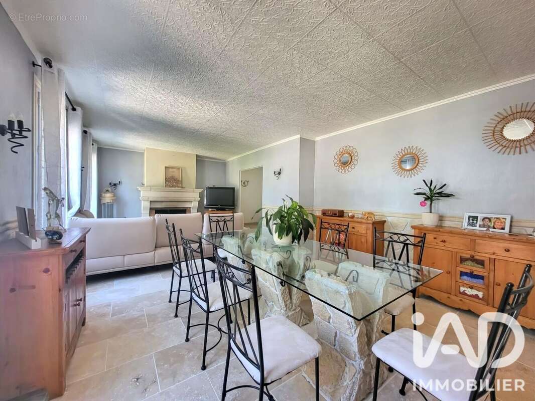 Maison 251 m² à Seraincourt  - photo 6