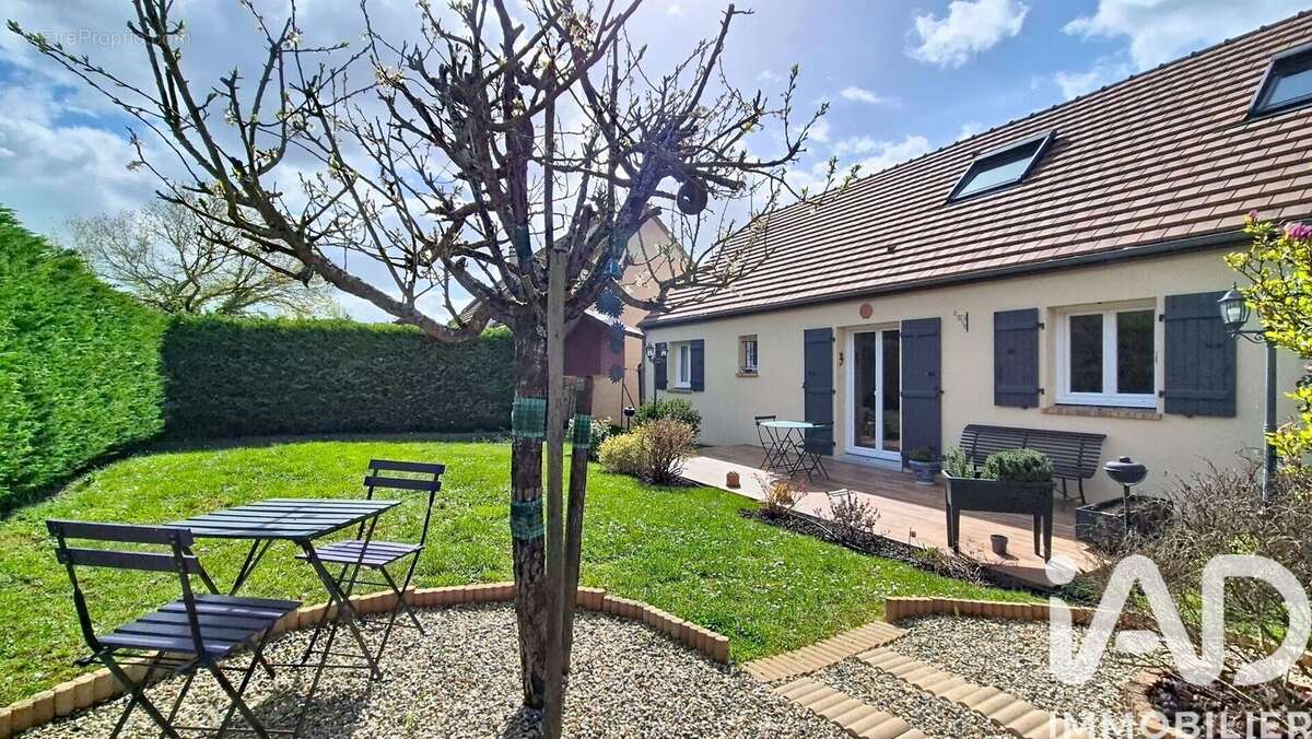 Photo 3 - Maison à LARDY