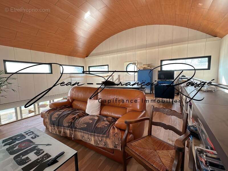 Maison à AGON-COUTAINVILLE