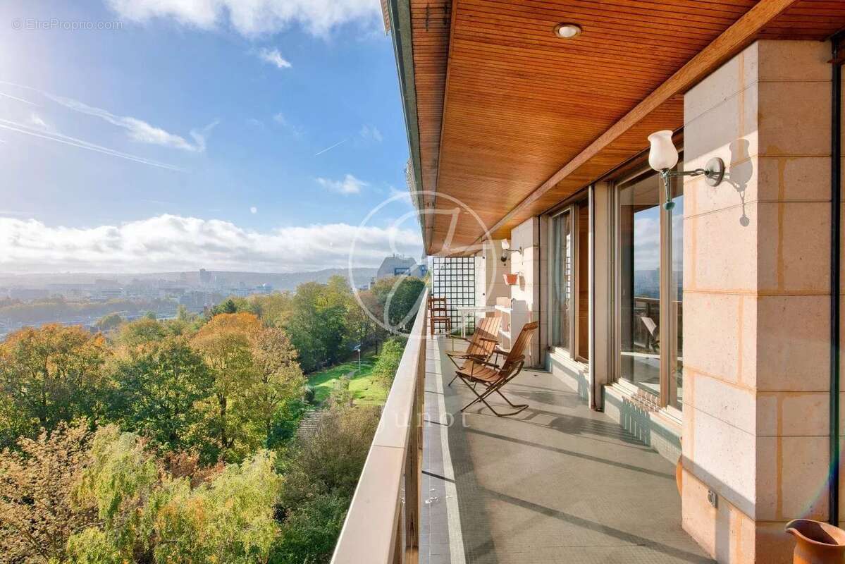 Appartement à SAINT-CLOUD