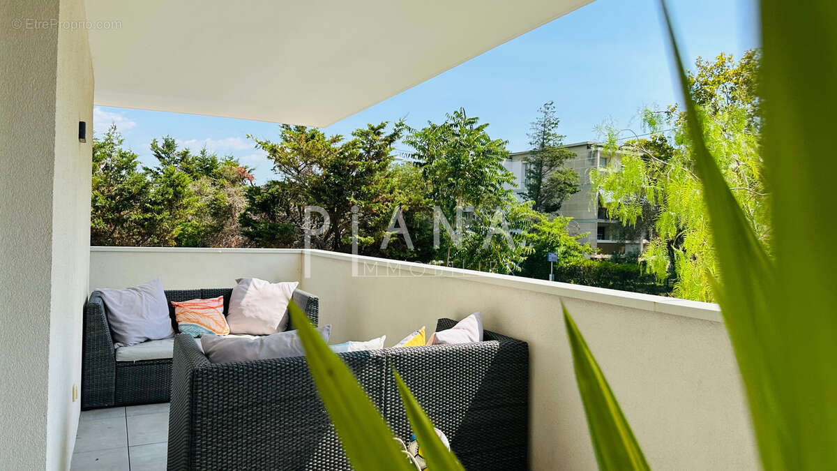 Appartement à MARSEILLE-8E