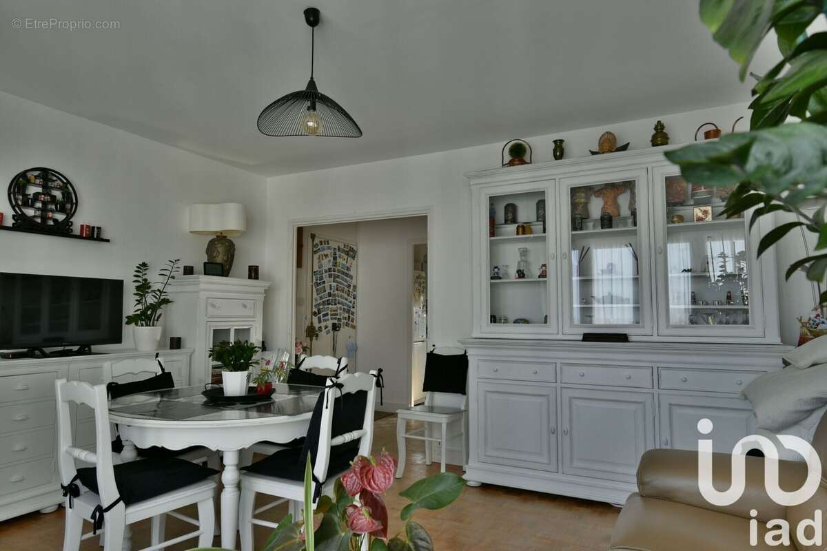 Photo 2 - Appartement à BEAUVAIS