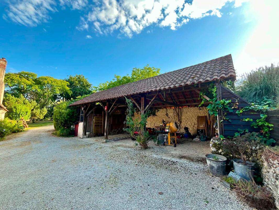 Maison et gîte indépendant 253 m2 - photo 4