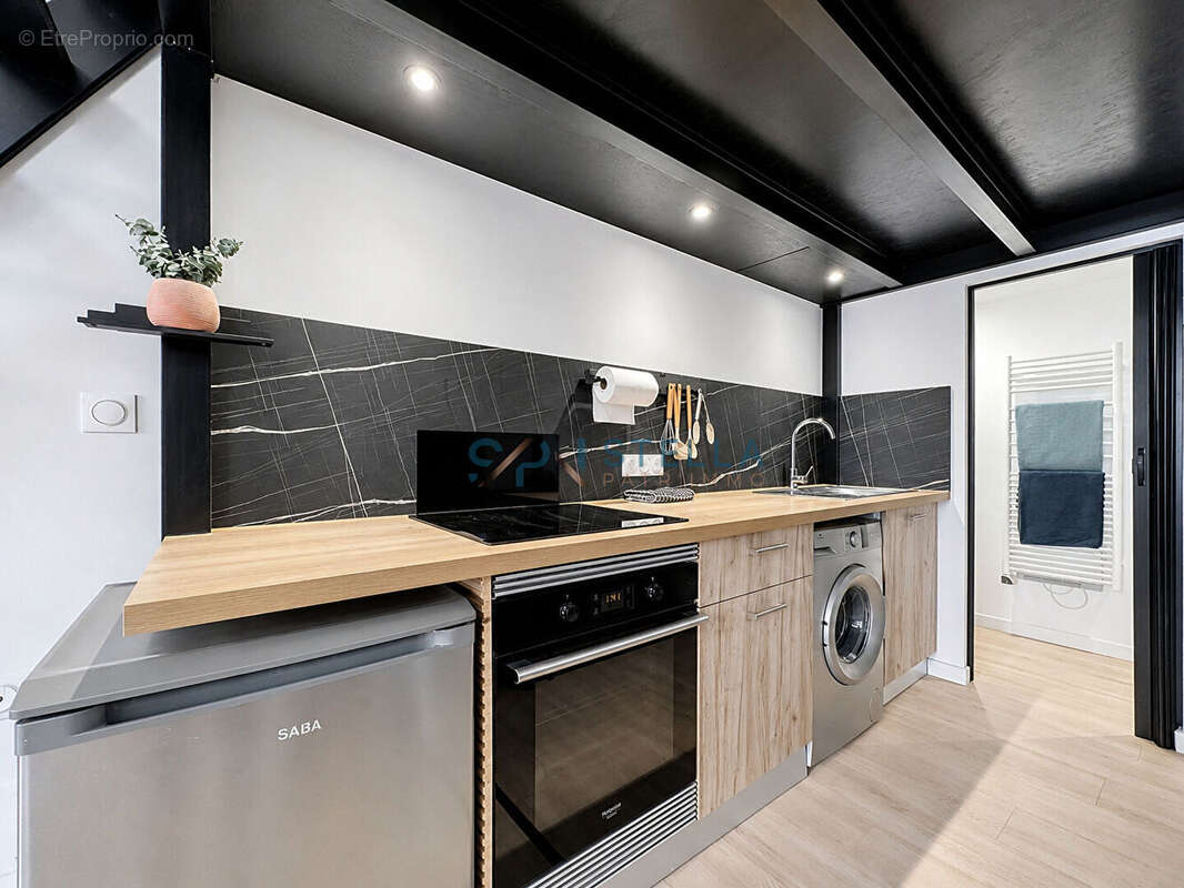 Loft T1 bis en mezzanine À Ajaccio - photo 6