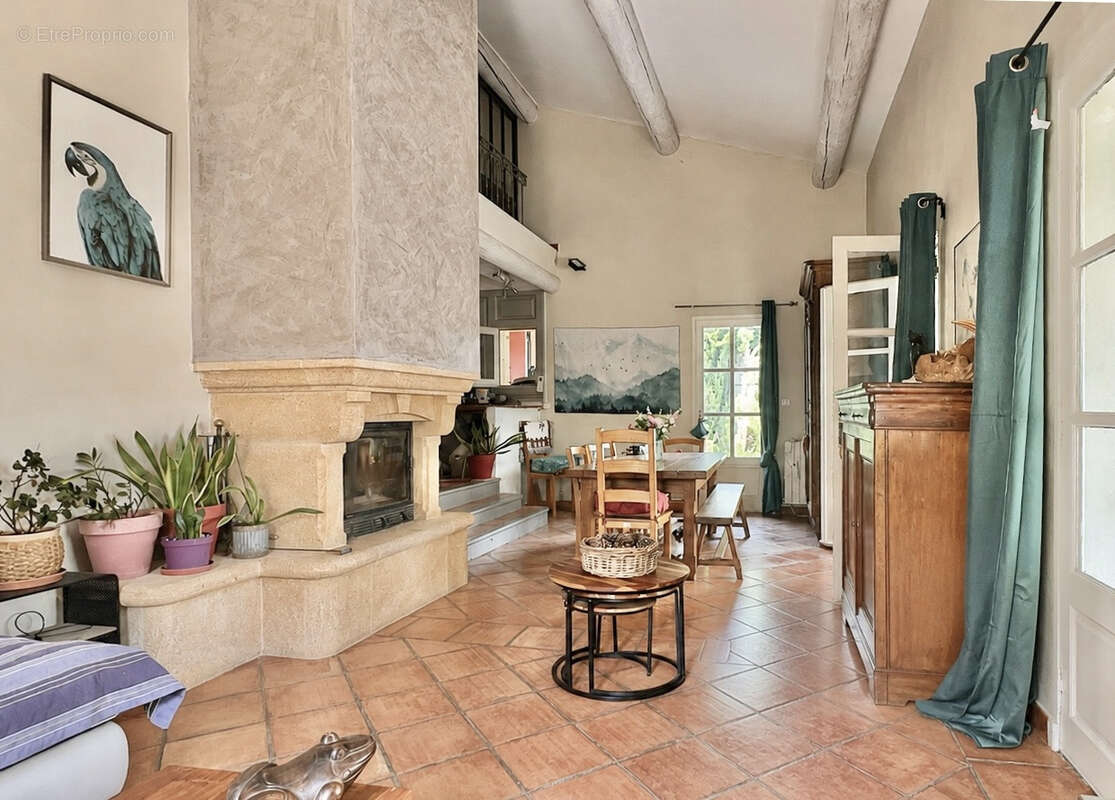 Maison à PERTUIS