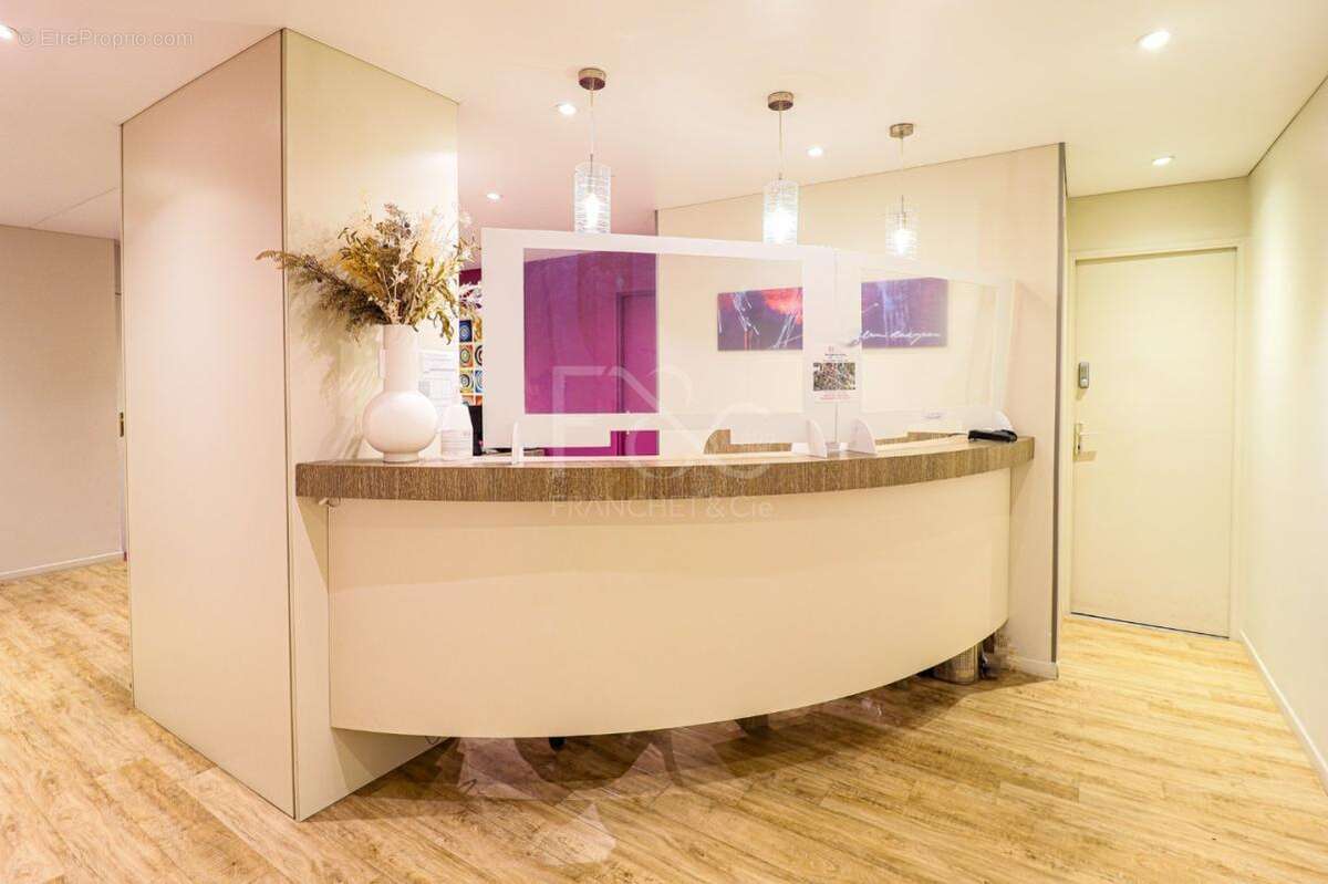 Appartement à SAINT-BONNET-DE-MURE