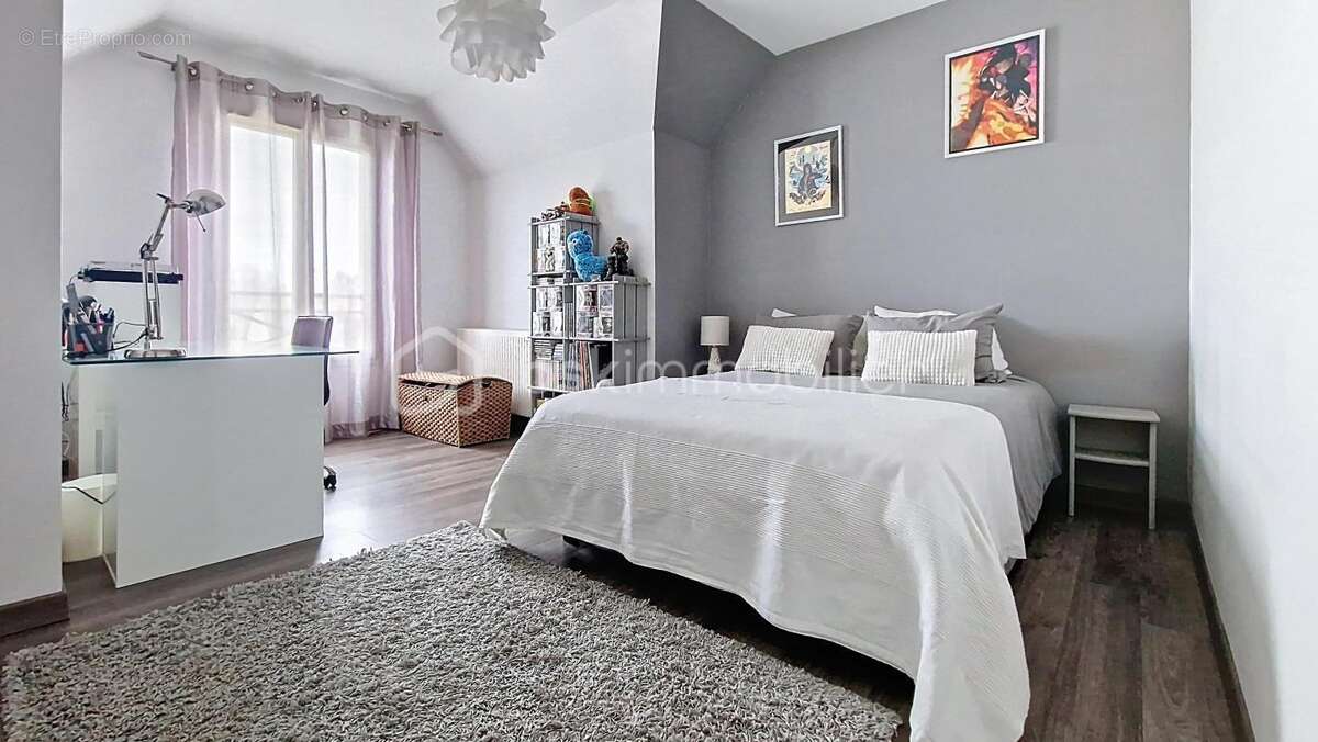 Maison à CLAYE-SOUILLY