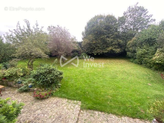 Maison 355 m² à Saint-Vrain  - photo 3