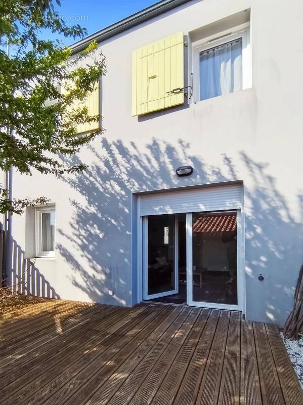 Maison à NIEUL-SUR-MER