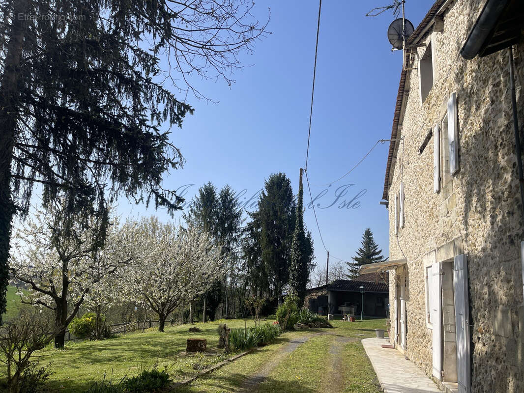 Maison à CHANTERAC