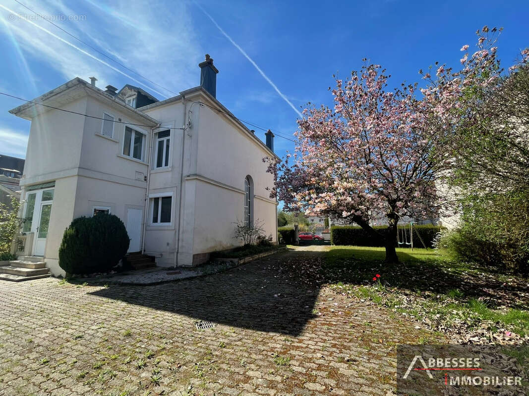 Maison à REMIREMONT