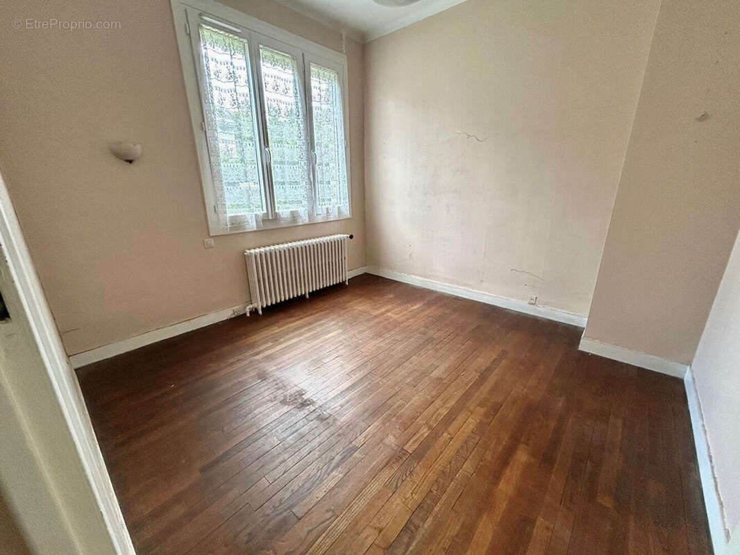 Maison 5 pièces à moins de 5 min à pied du centre ville de Quimper - Terrain 920 m² - photo 6