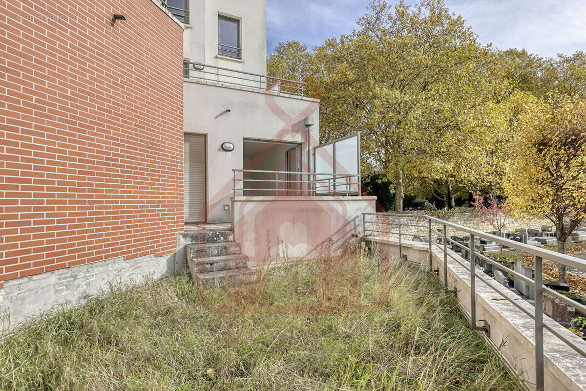 Appartement à LE KREMLIN-BICETRE