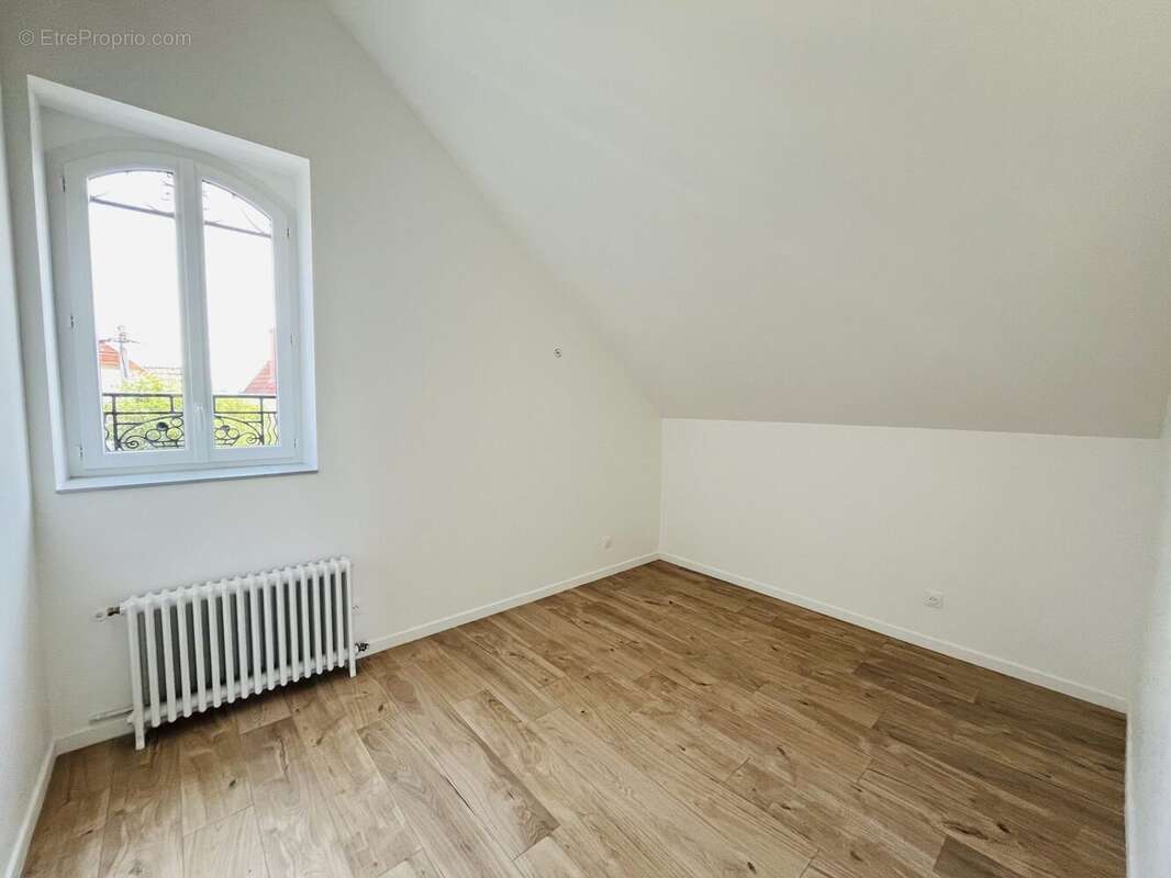 Maison 83 m² à Montlucon  - photo 9