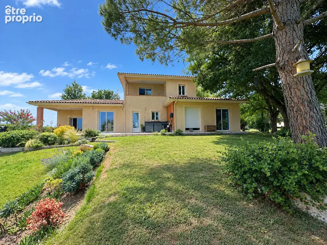 Maison à CAUSSADE
