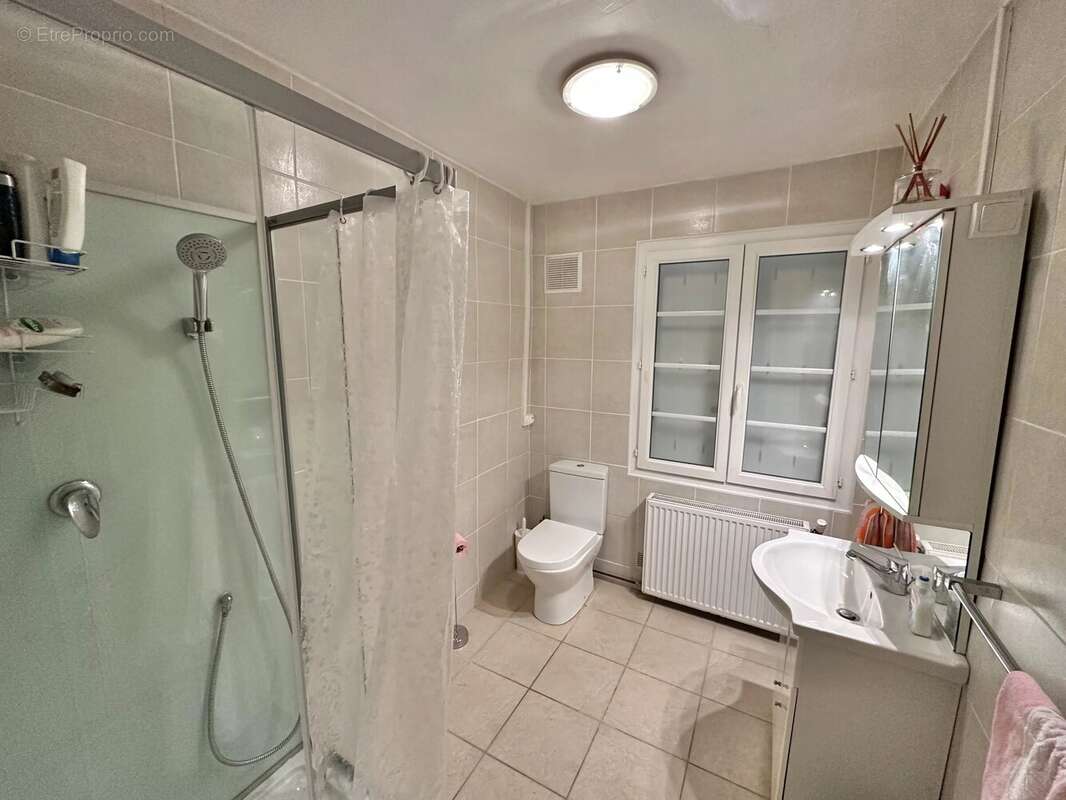 Charmante maison de 4 chambres dans un hameau paisible - photo 11